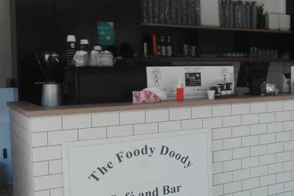 The Foody Doody Cafe and Bar Logo