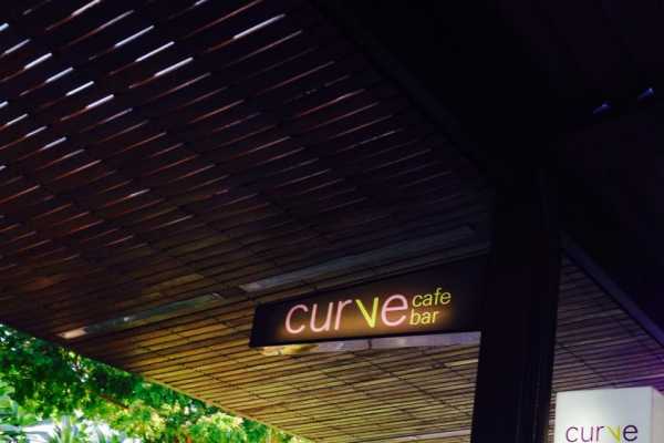 Curve Restaurant and Bar