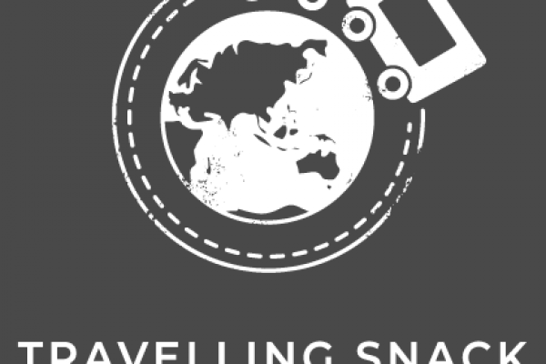 Travelling Snack Restaurant Logo
