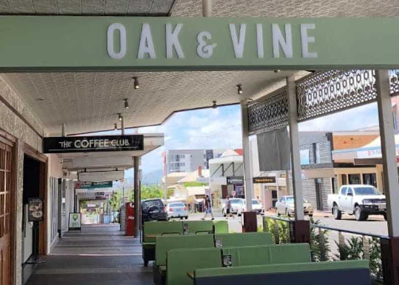Oak and Vine Gladstone - Gladstone Central