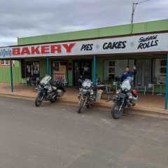 Offshears Quilpie Bakery Logo